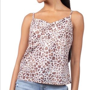 Mauby Giraffe Patterned Cowl Neck Cami